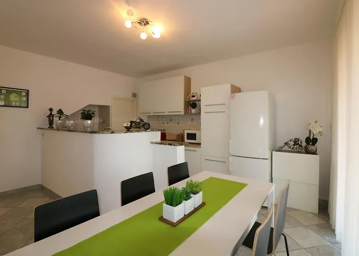 Luna Apartman Porec